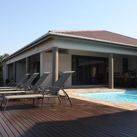 Alante Lodge Amanzimtoti Exterior foto